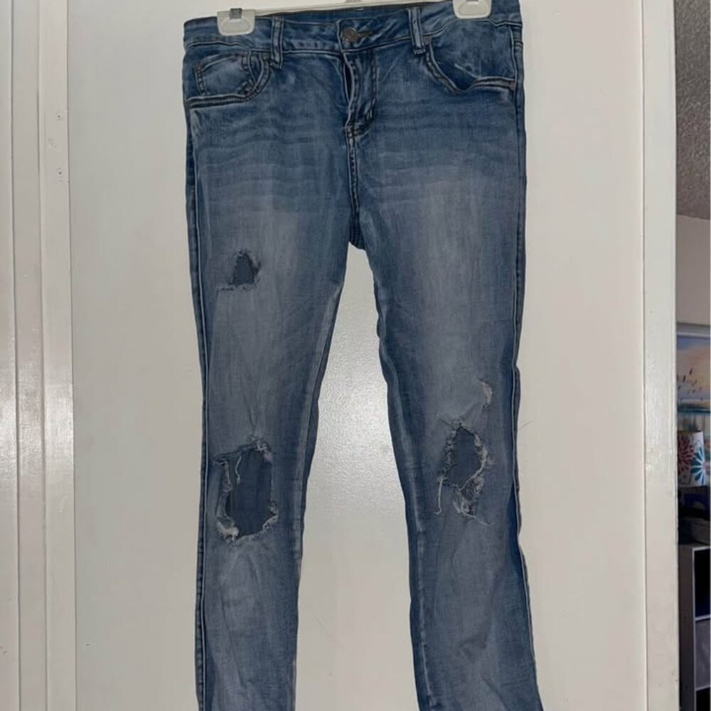 Refuge Distressed Jeans, Size 8